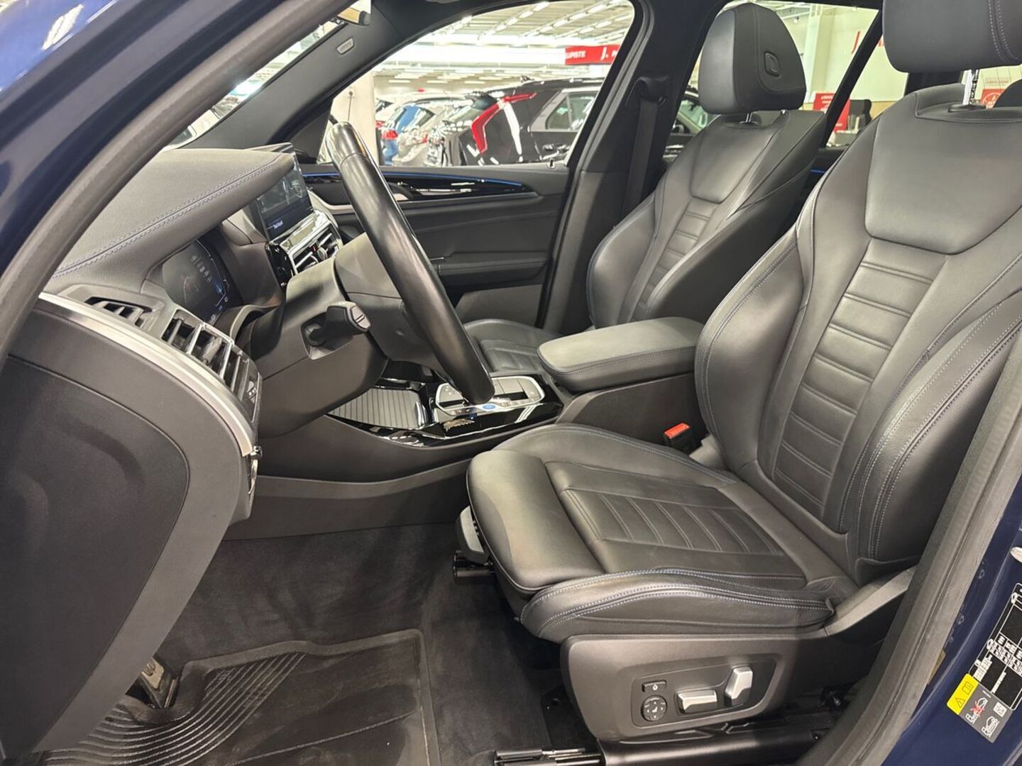 BMW iX3 2023