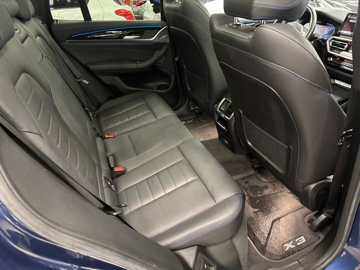 BMW iX3 2023