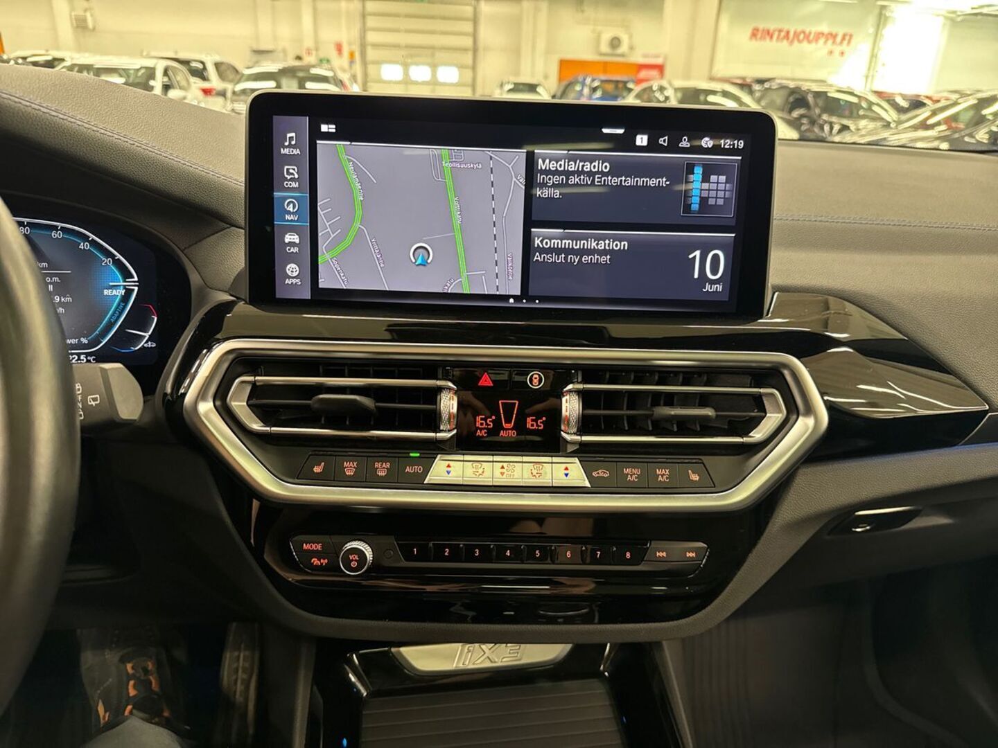 BMW iX3 2023