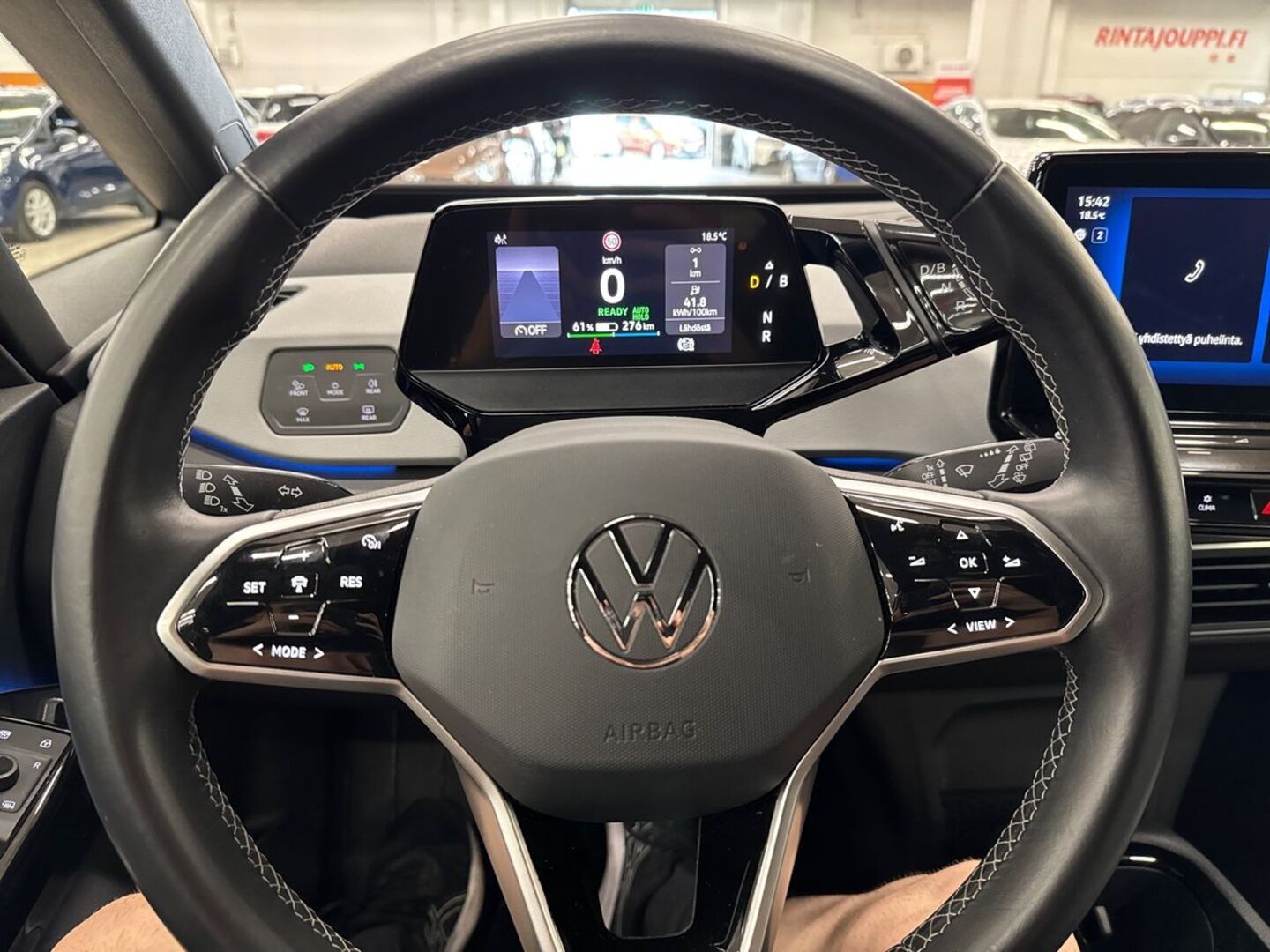 VOLKSWAGEN ID.3 2023