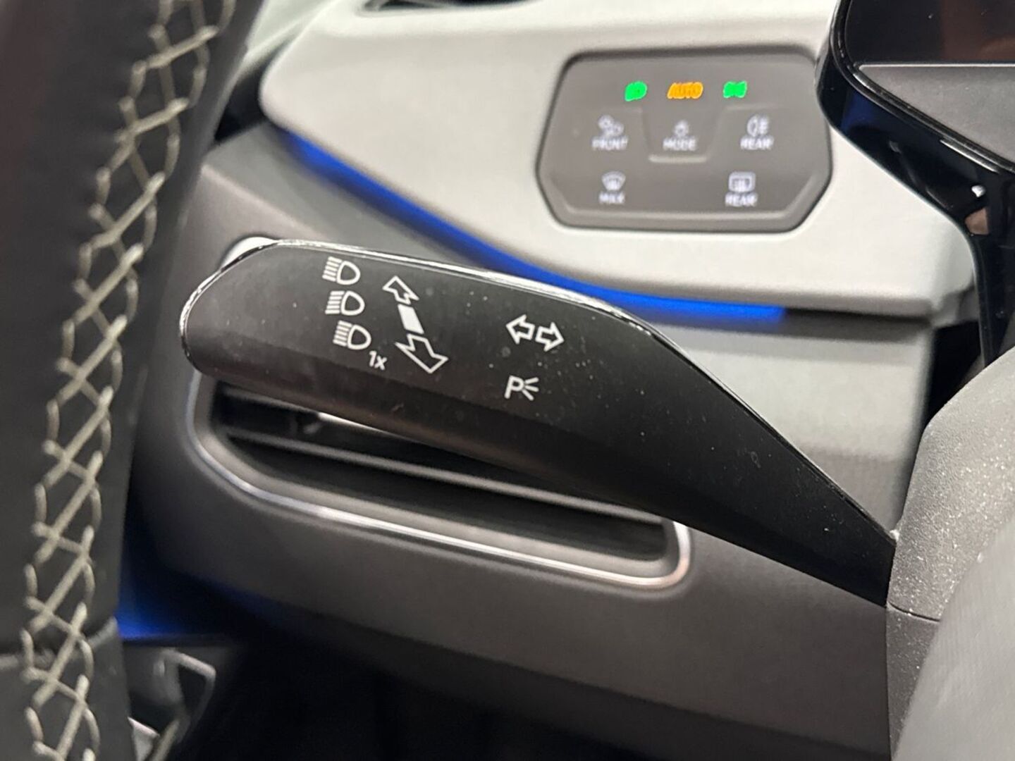 VOLKSWAGEN ID.3 2023