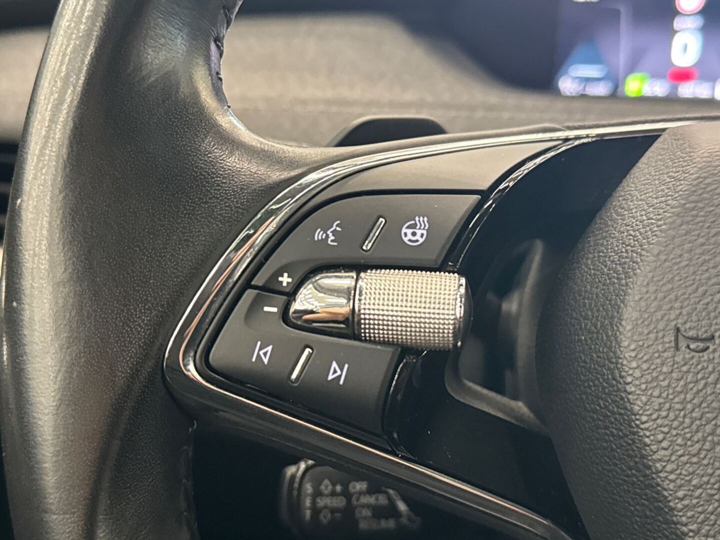 SKODA Enyaq 2021