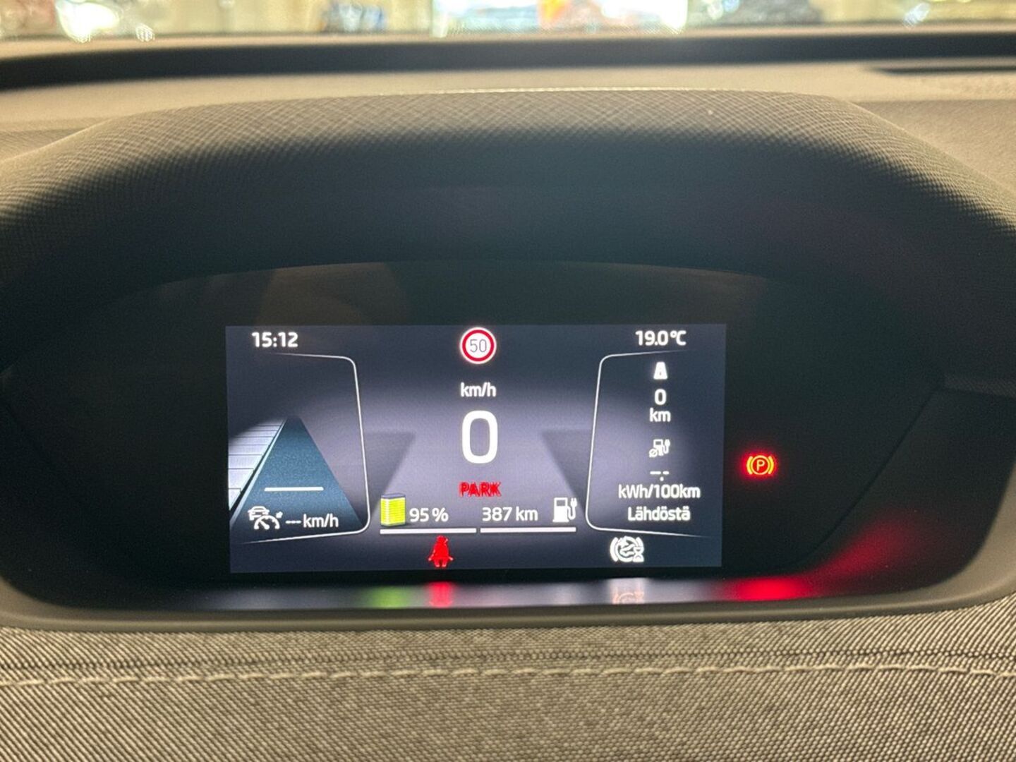 SKODA Enyaq 2021