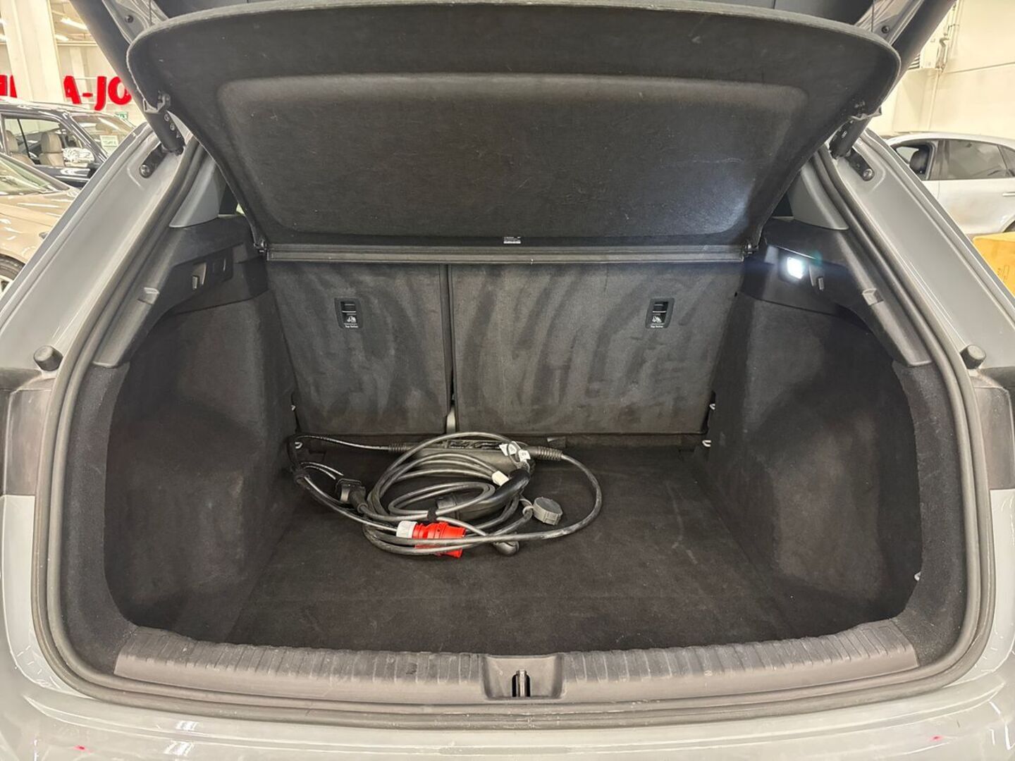 AUDI Q4 e-tron 2023