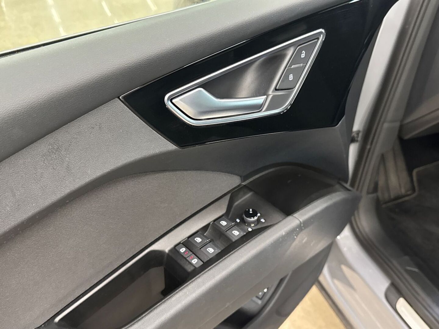 AUDI Q4 e-tron 2023