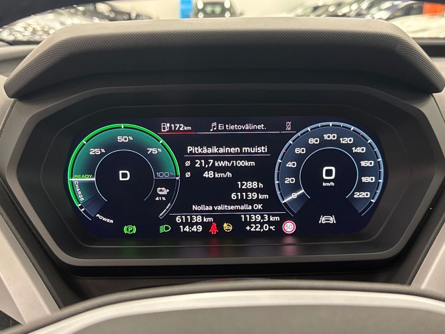 AUDI Q4 e-tron 2023