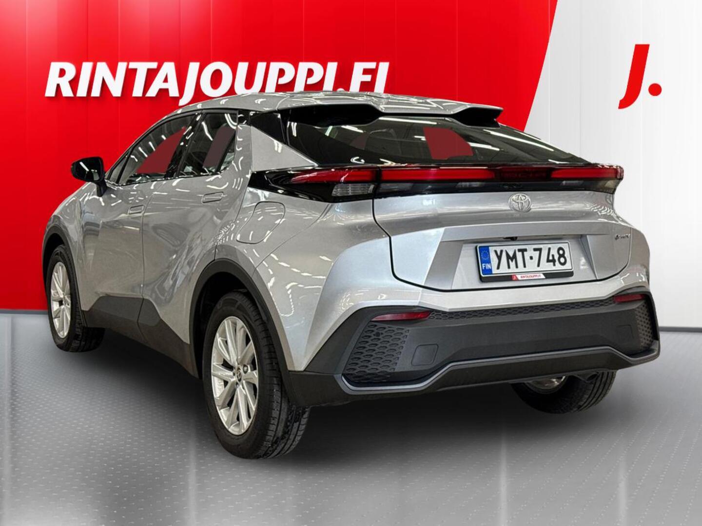 TOYOTA C-HR 2025