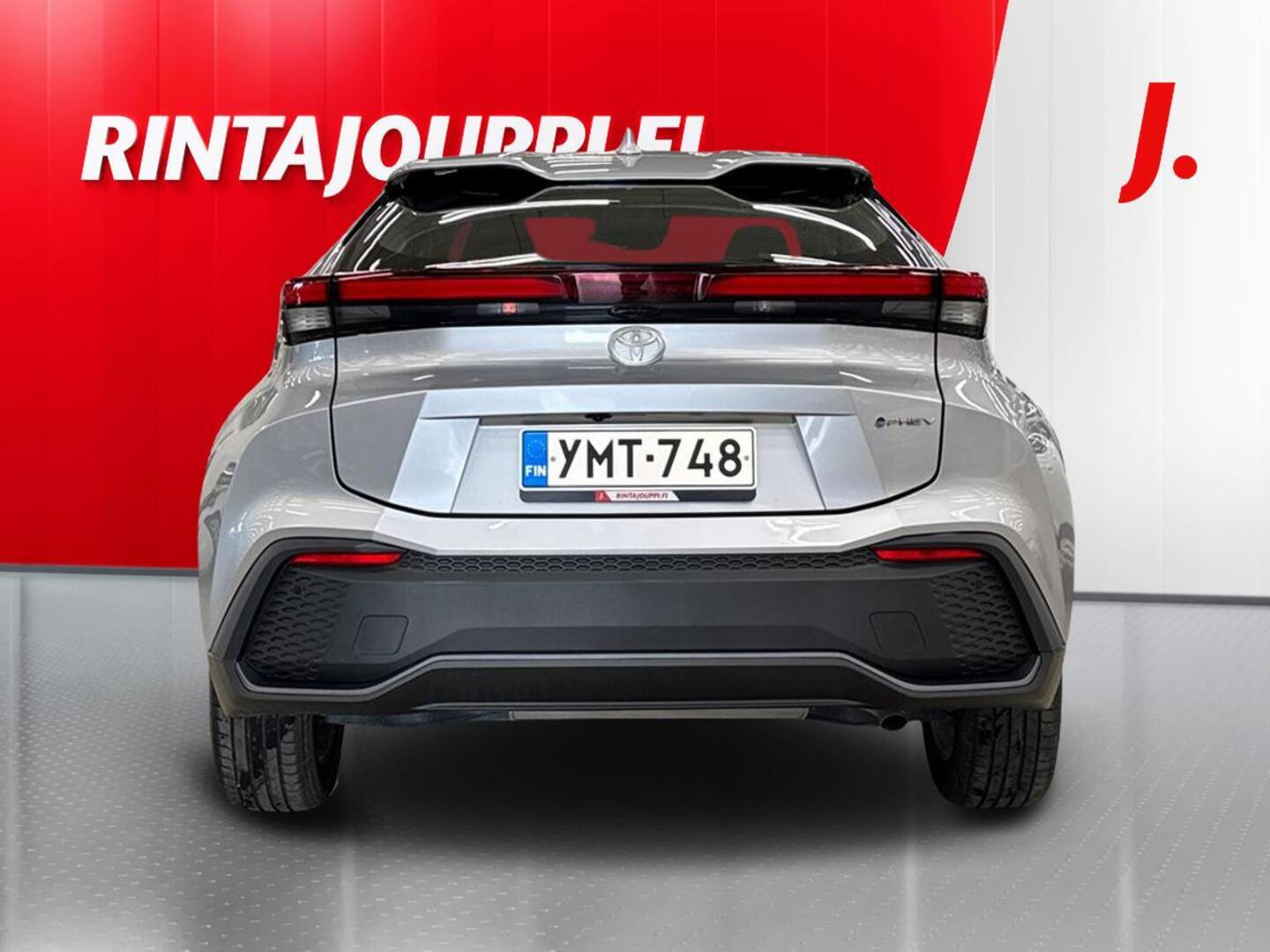 TOYOTA C-HR 2025