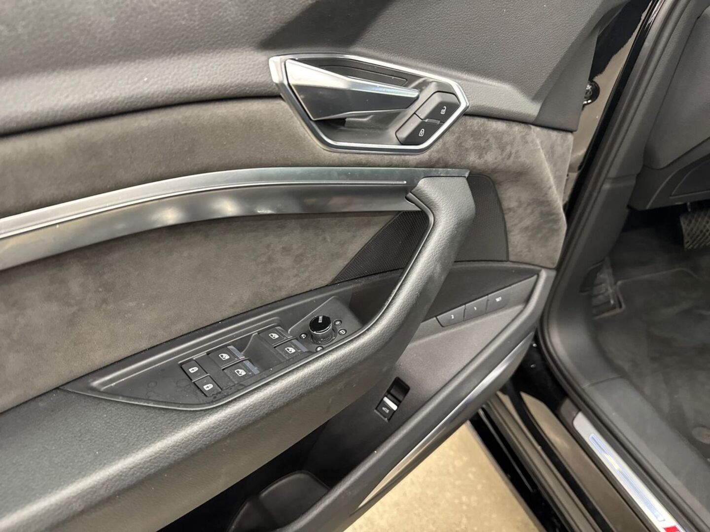 AUDI e-tron 2021