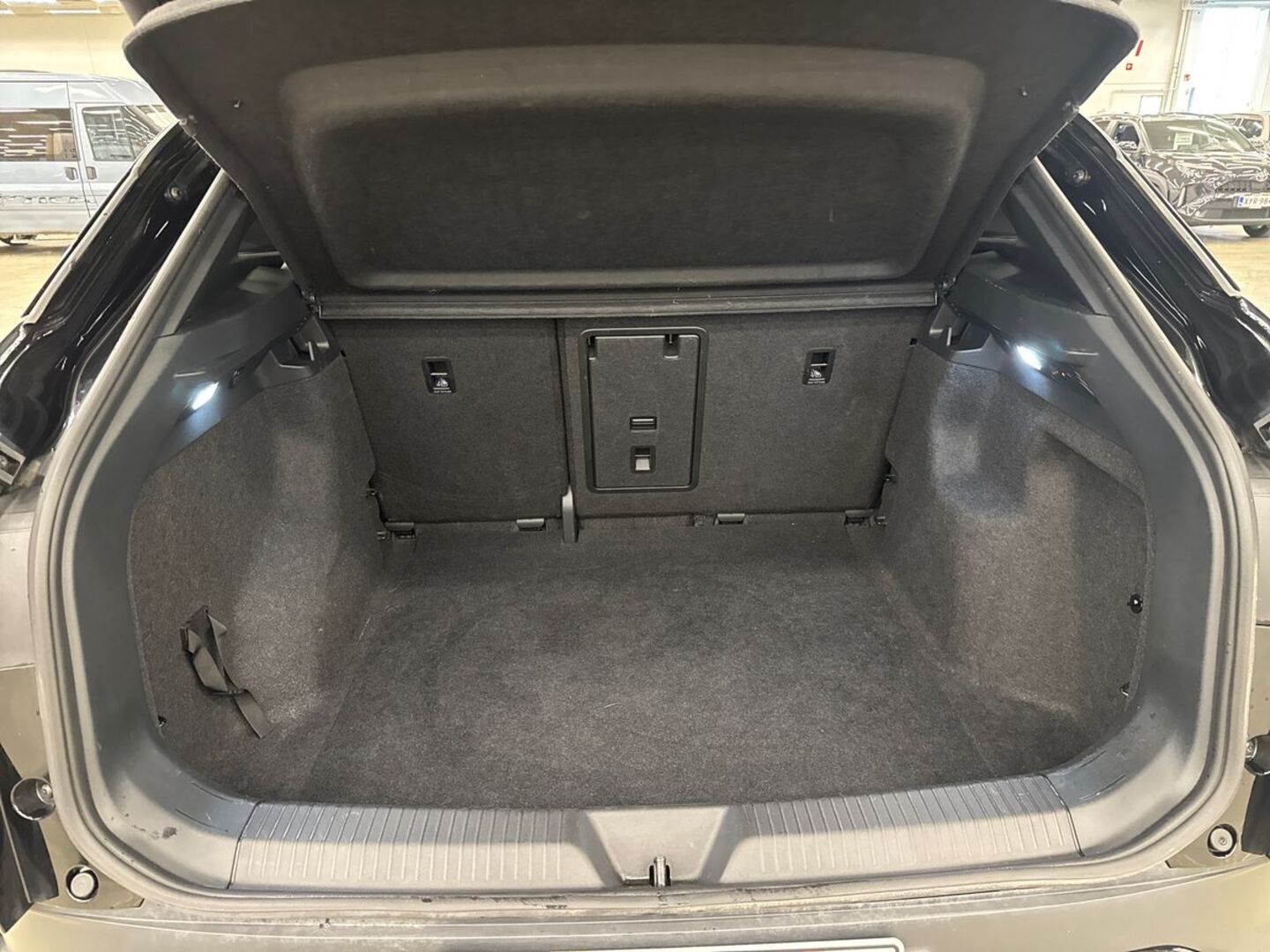 VOLKSWAGEN ID.4 2023