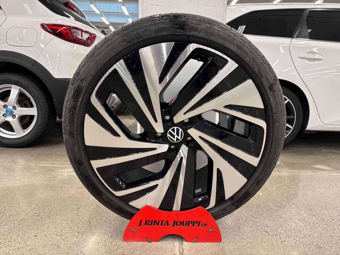 VOLKSWAGEN ID.4 2023