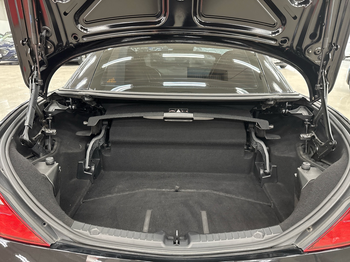 MERCEDES-BENZ SLK 2011