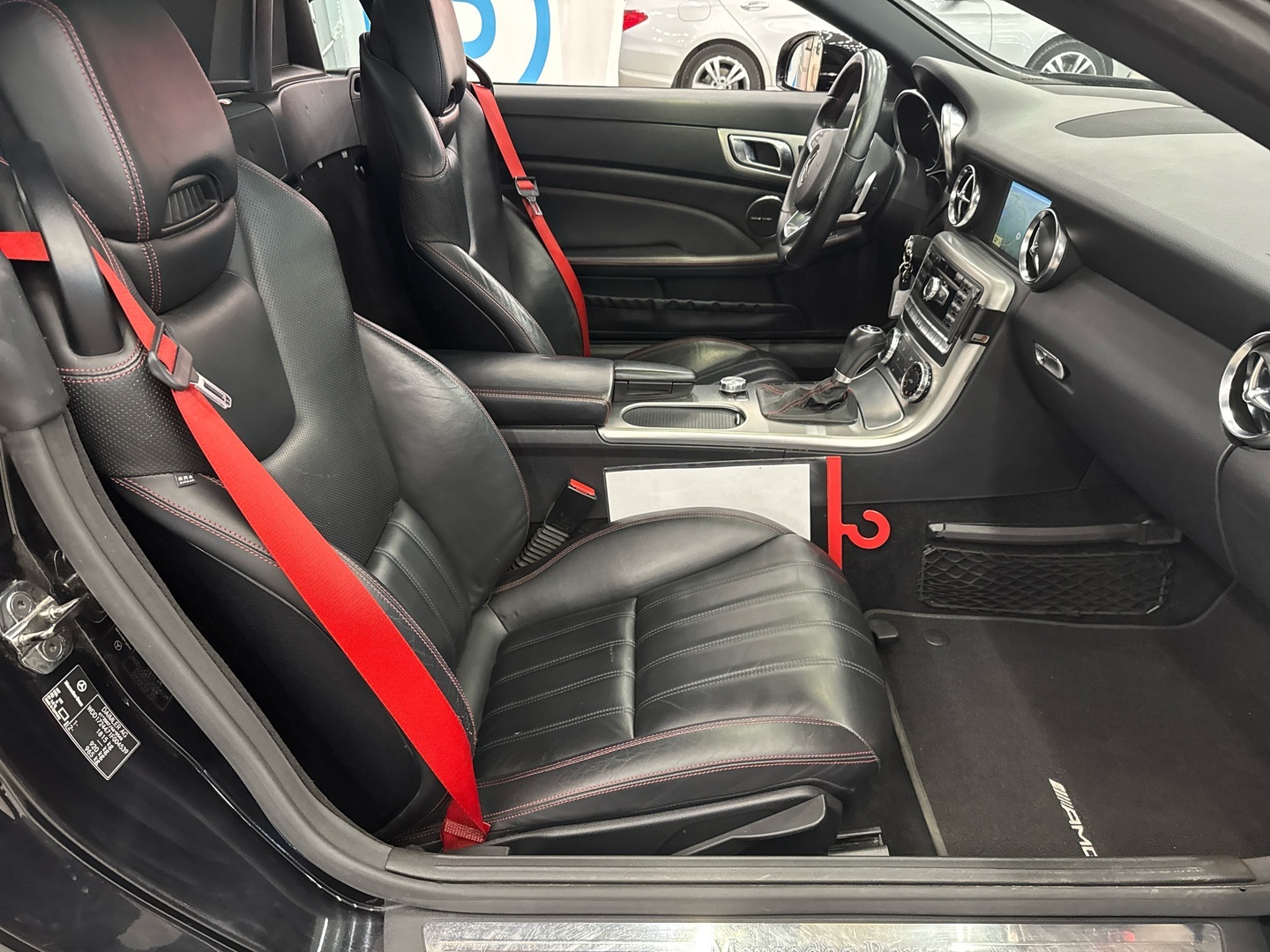 MERCEDES-BENZ SLK 2011