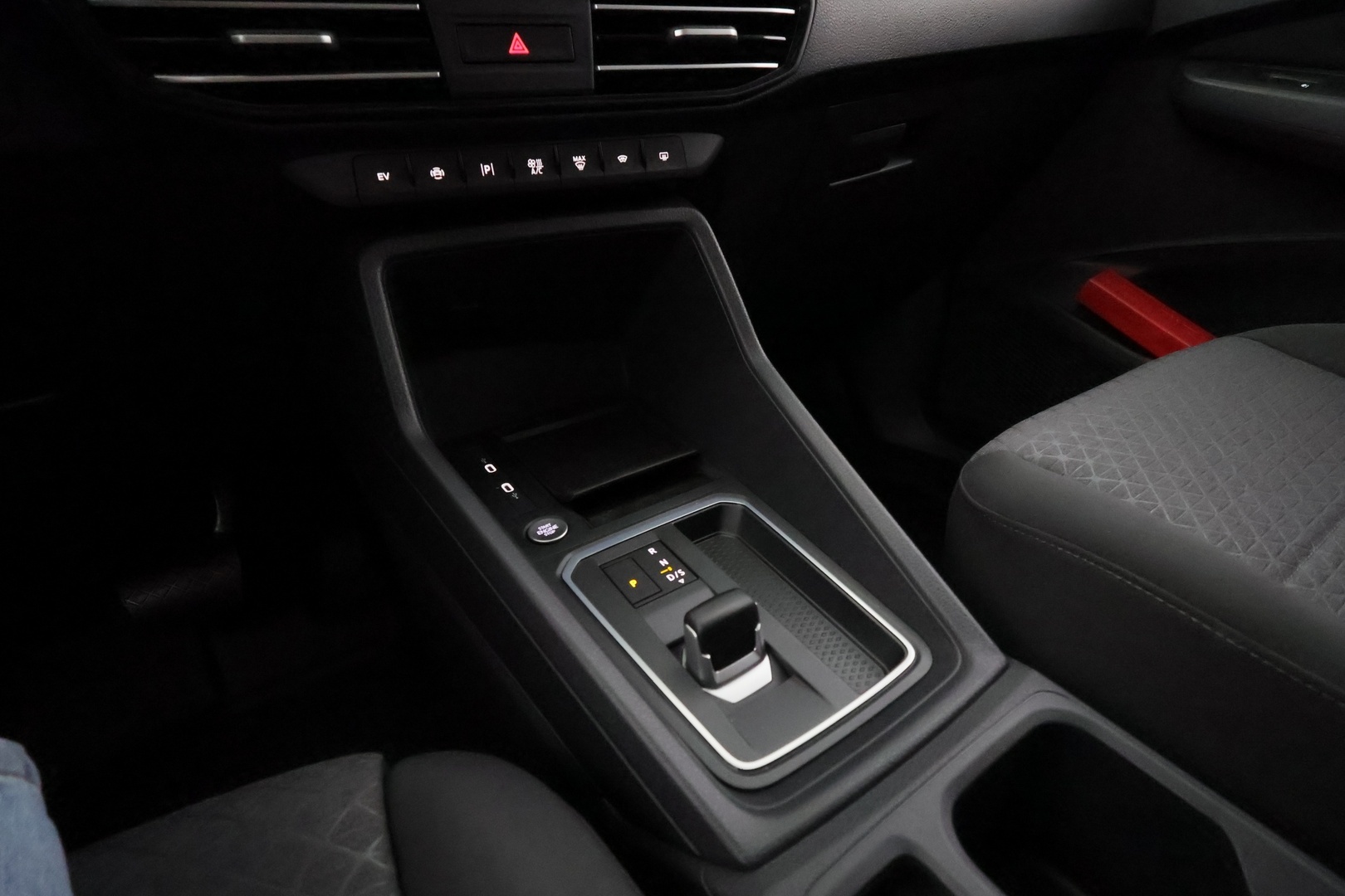 FORD Transit Connect 2025