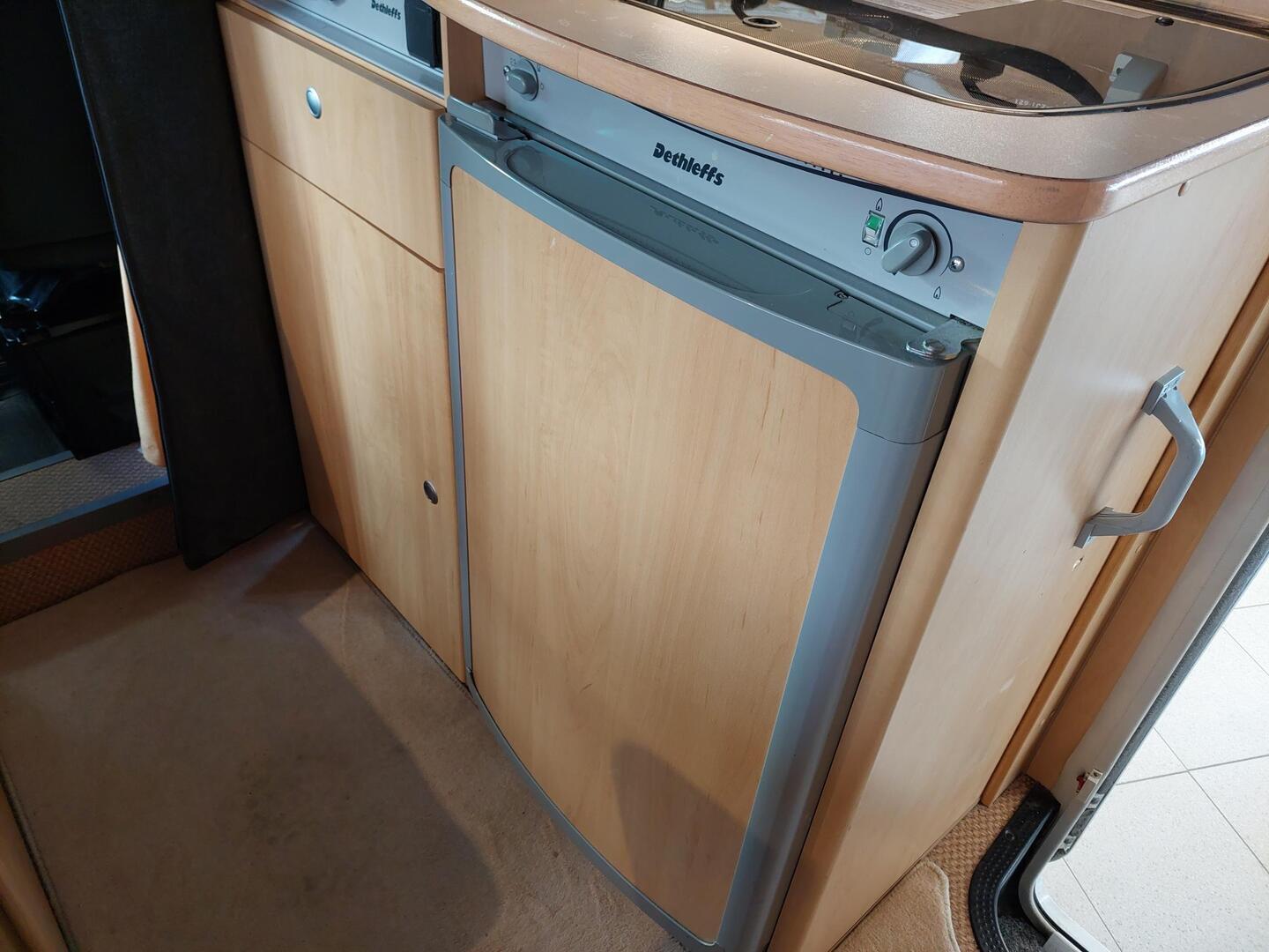 DETHLEFFS ADVANTAGE T 5841 2006