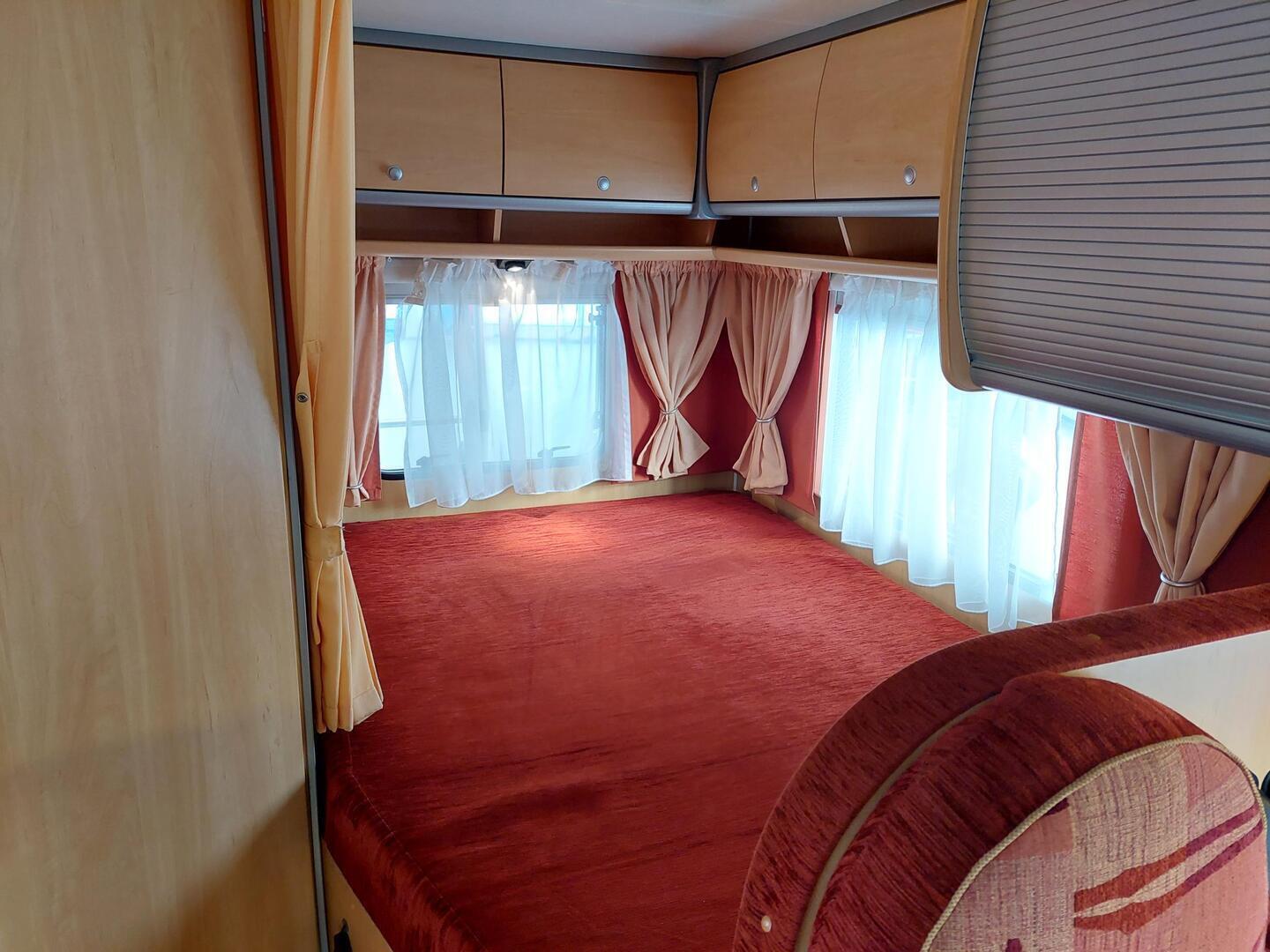 DETHLEFFS ADVANTAGE T 5841 2006