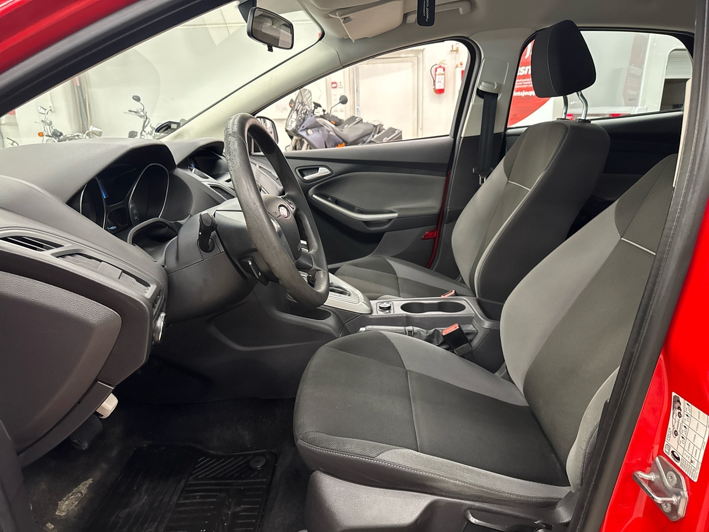 FORD Focus 2012
