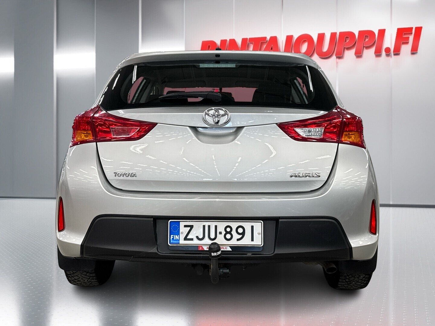 TOYOTA Auris 2013