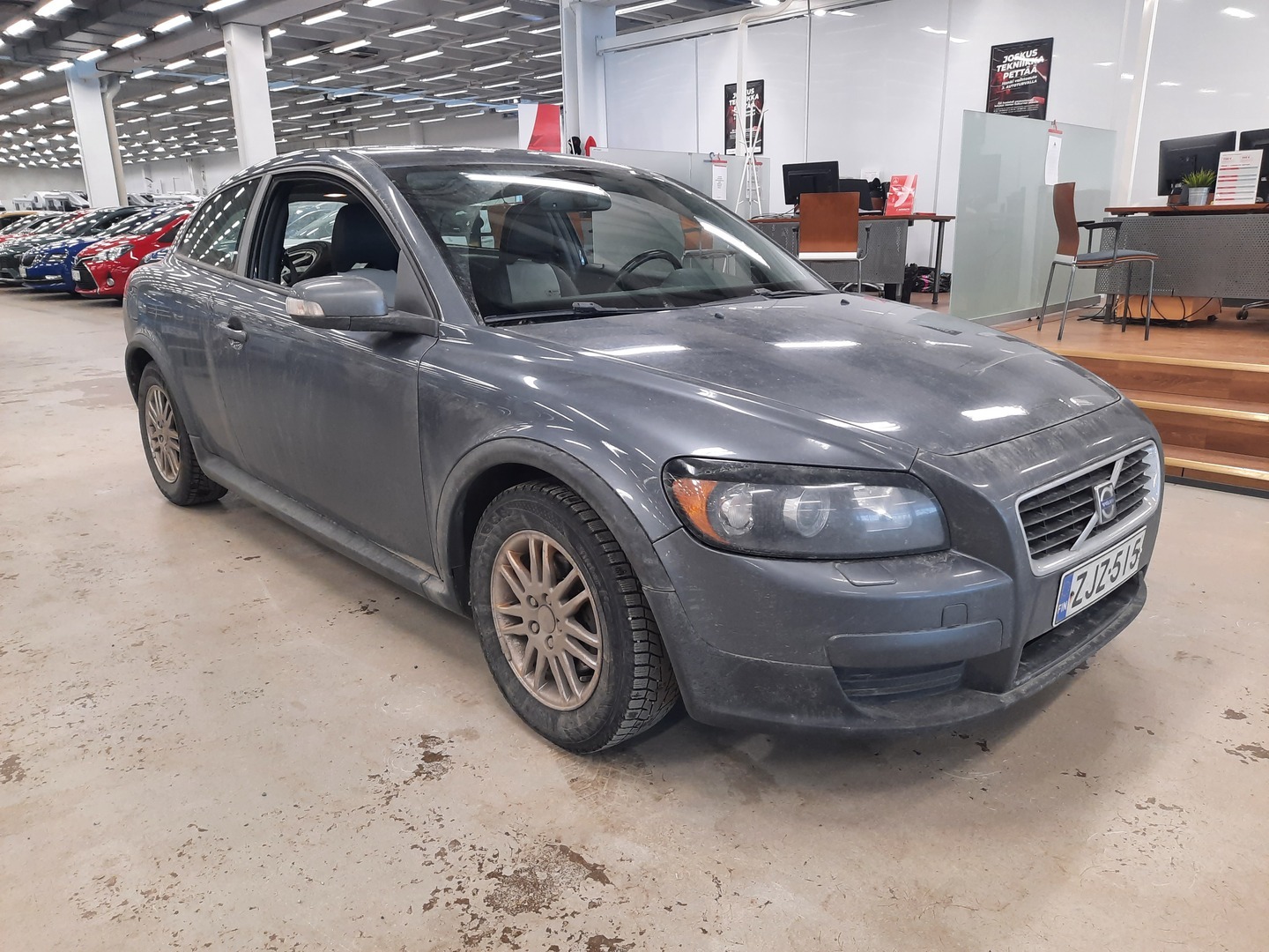 VOLVO C30 2008
