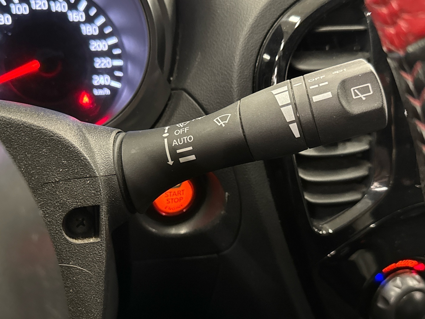 NISSAN Juke 2013