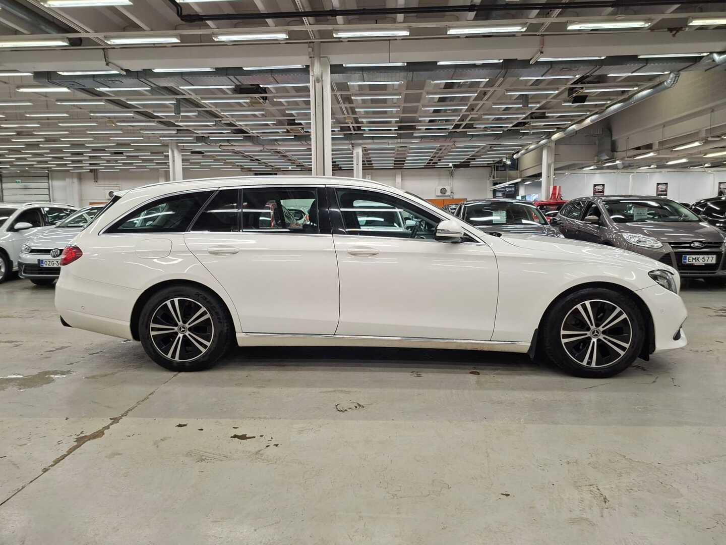 MERCEDES-BENZ E 2018