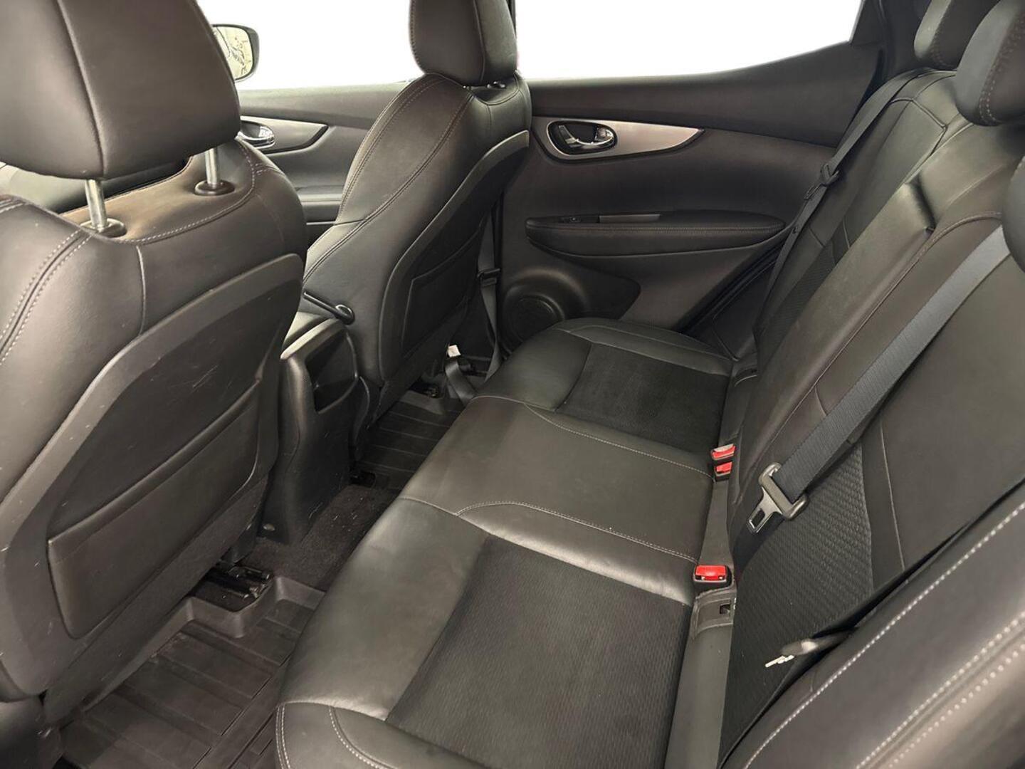 NISSAN Qashqai 2018