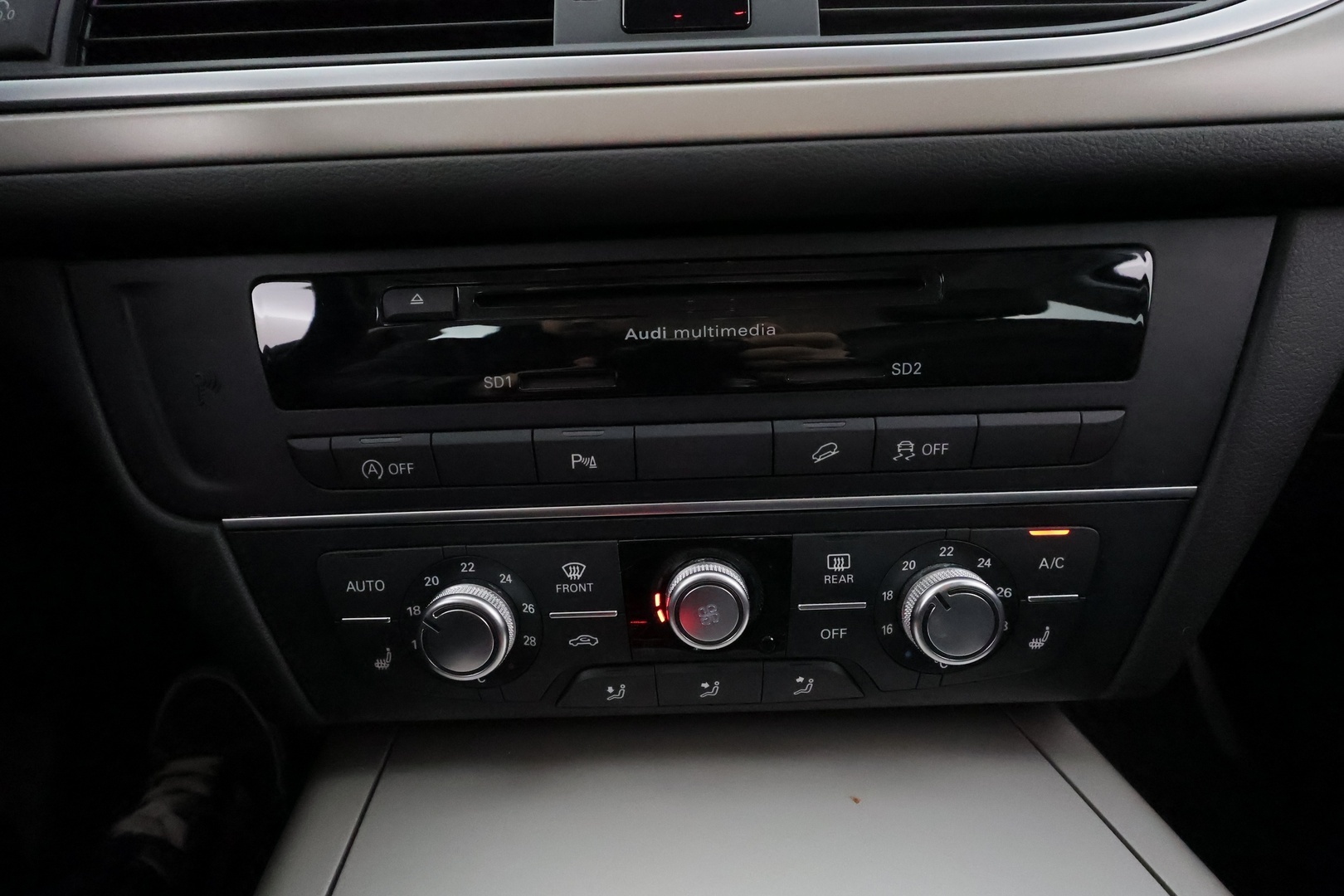 AUDI A6 allroad quattro 2015