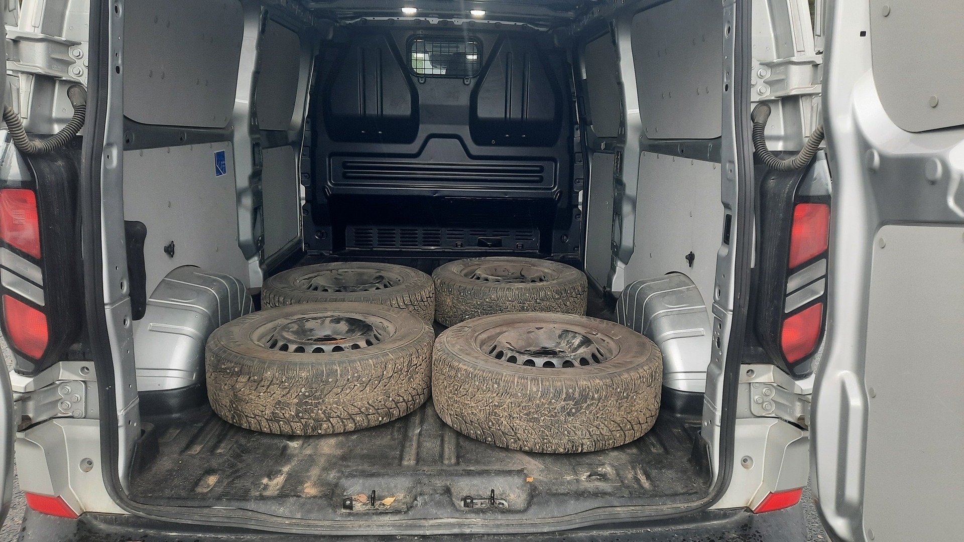 FORD Transit Custom 2025