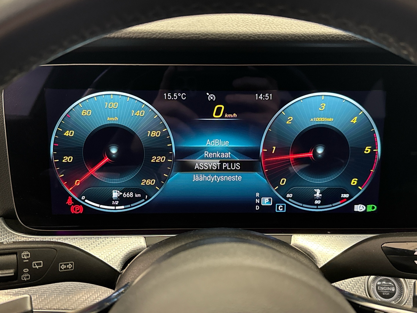 MERCEDES-BENZ E 2021