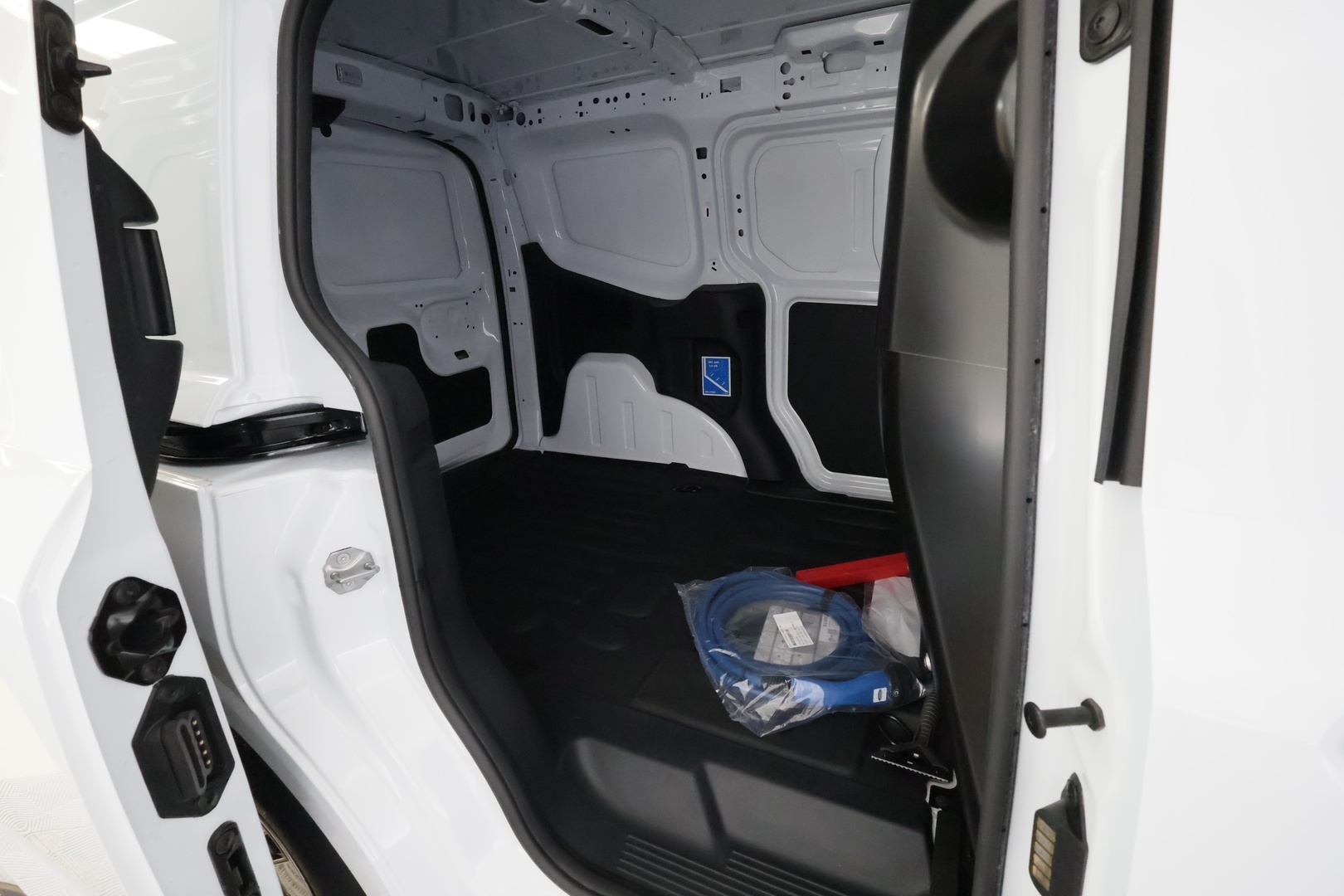 FORD Transit Courier 2026