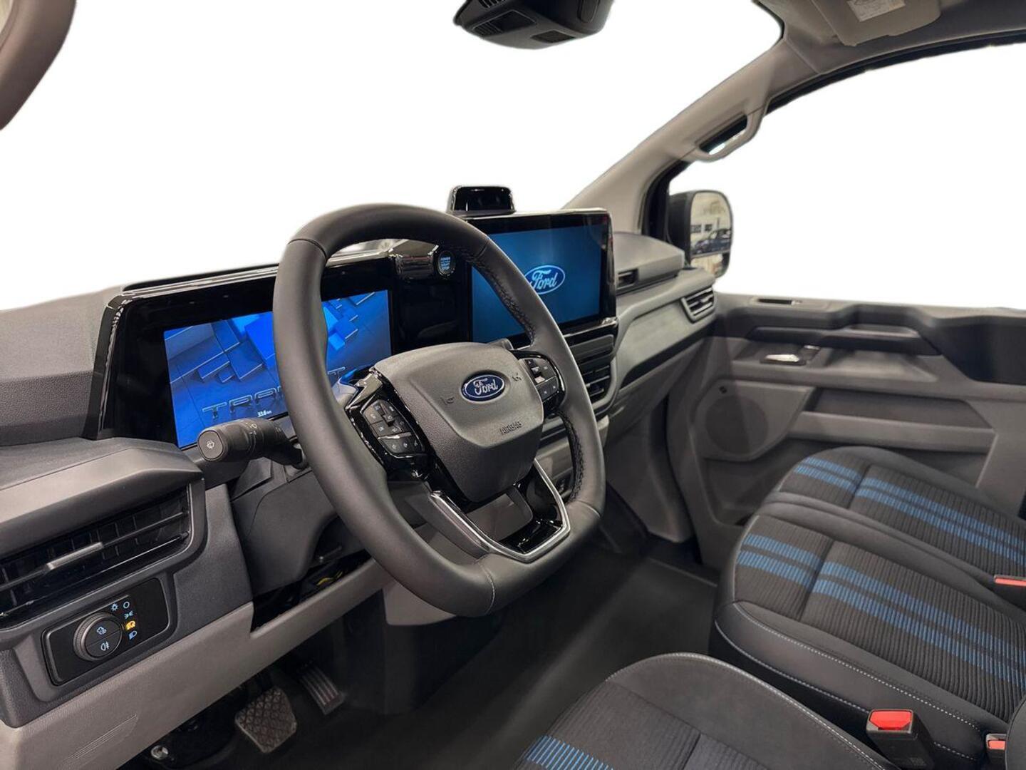 FORD Transit Custom 11
