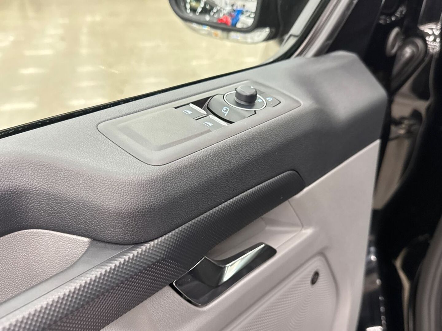 FORD Transit Custom 14
