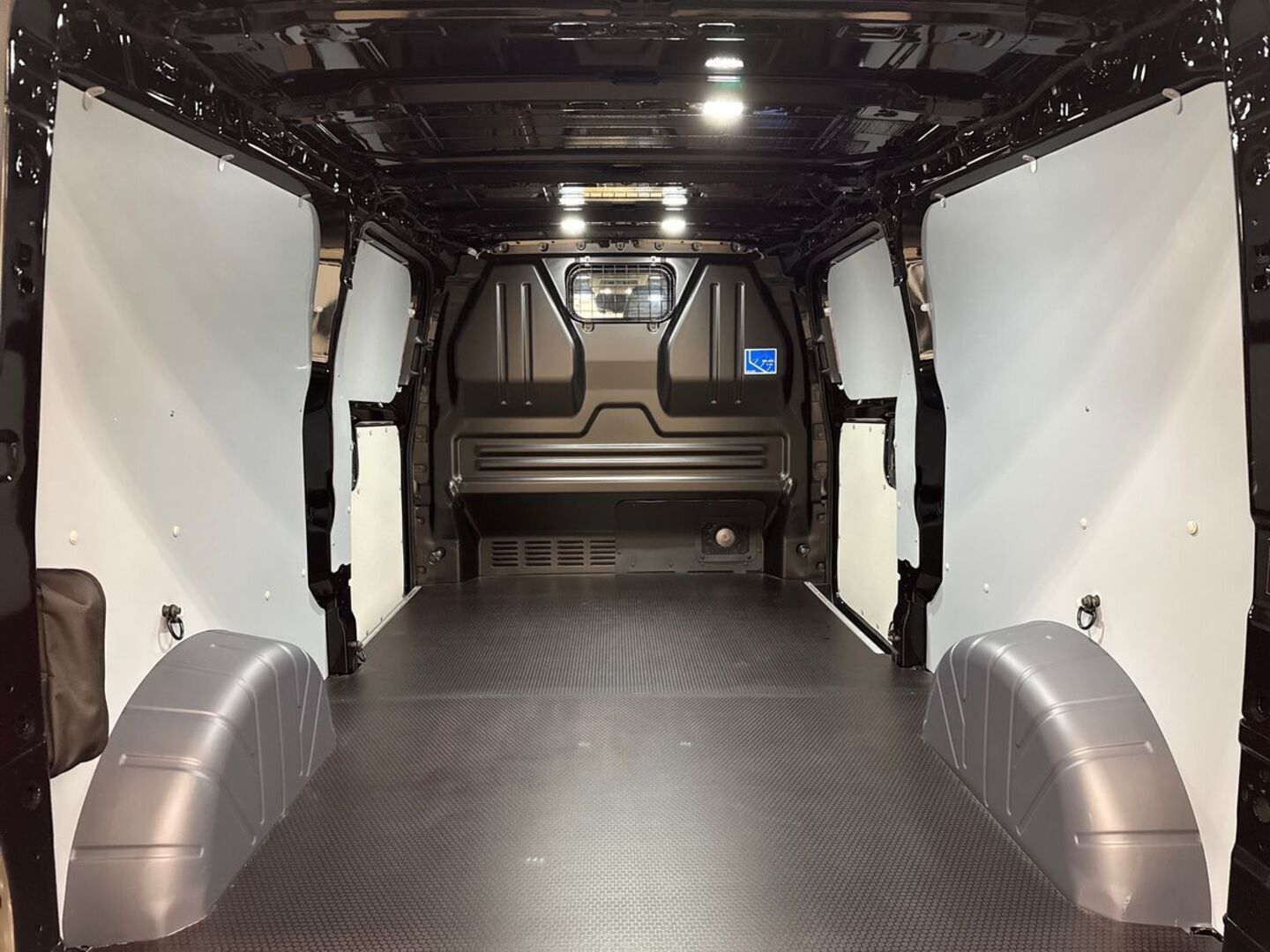 FORD Transit Custom 9