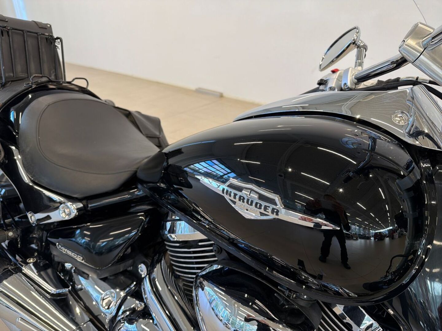 SUZUKI INTRUDER 2010