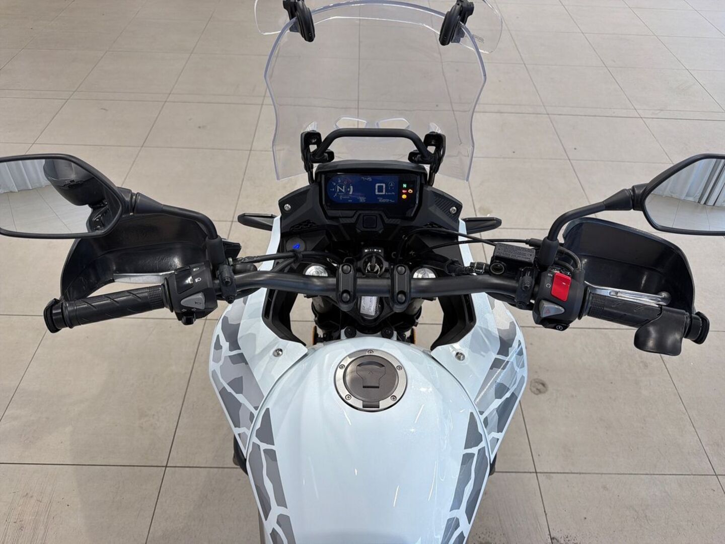 HONDA CB 2022