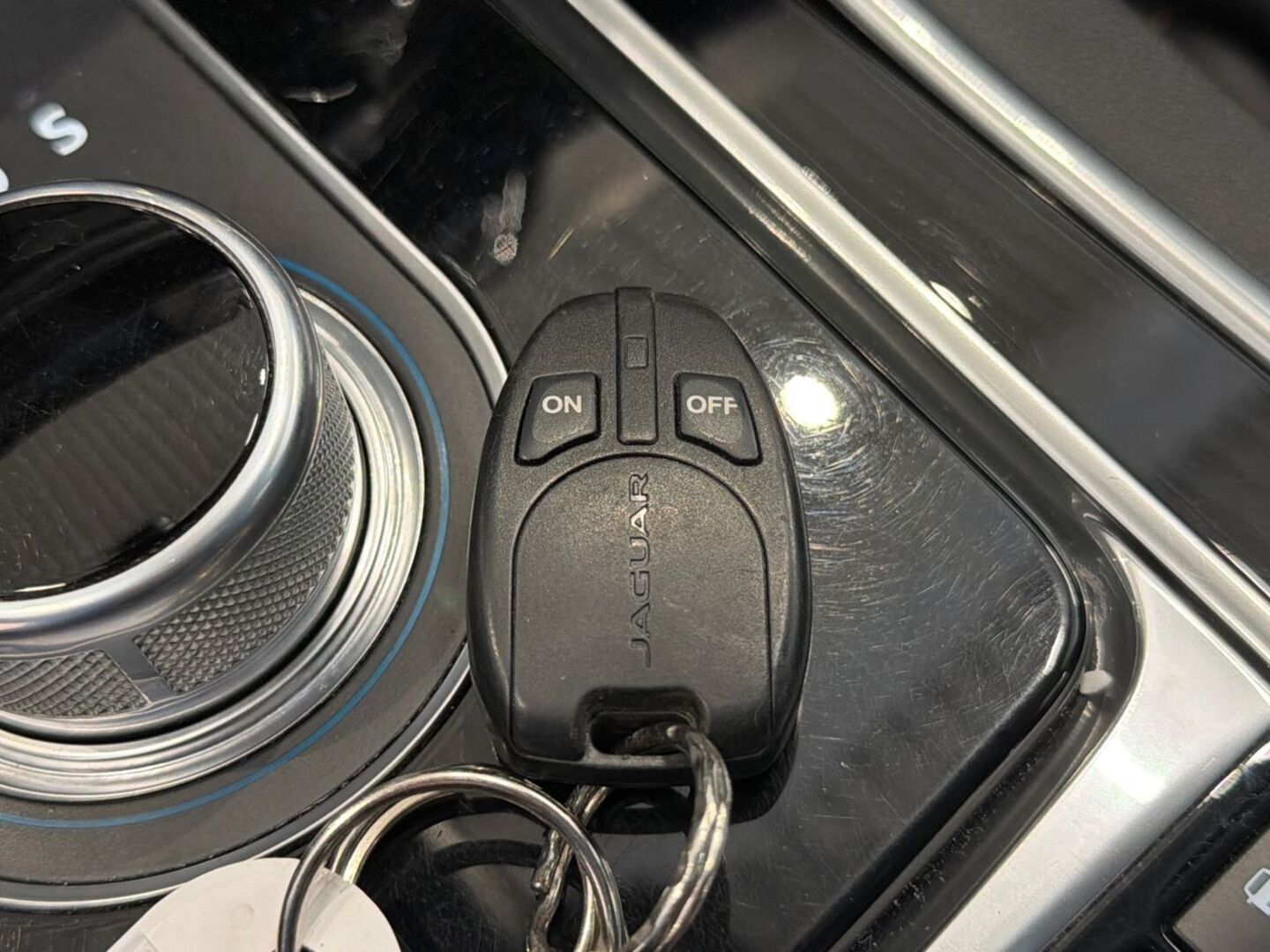 JAGUAR XE 2015