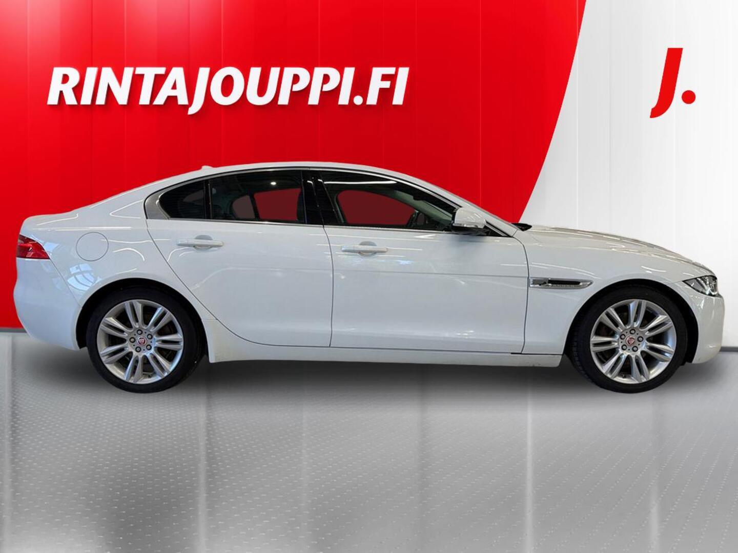JAGUAR XE 2015
