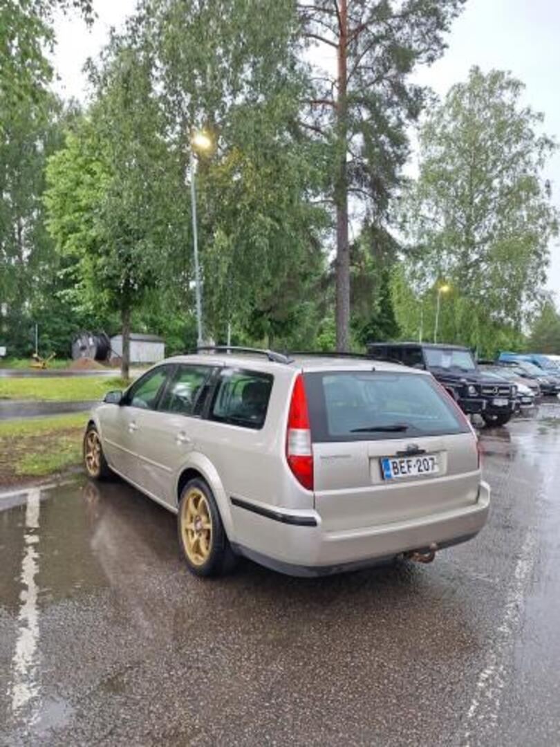 FORD Mondeo 2004