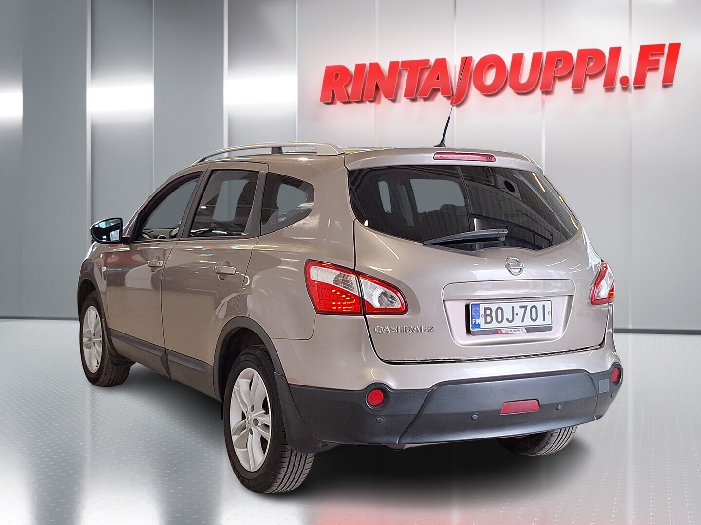 NISSAN Qashqai+2 2010