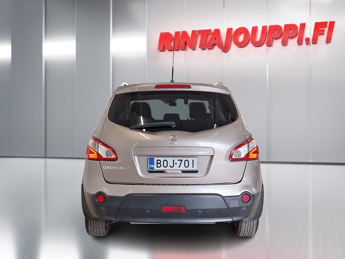 NISSAN Qashqai+2 2010