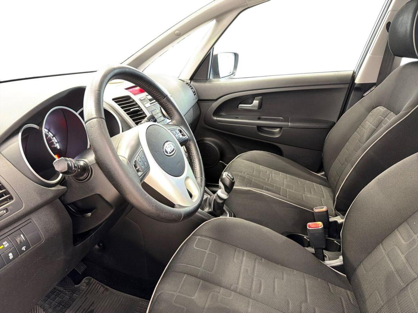 KIA Venga 7