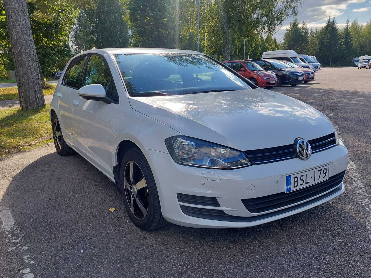 VOLKSWAGEN Golf 2015