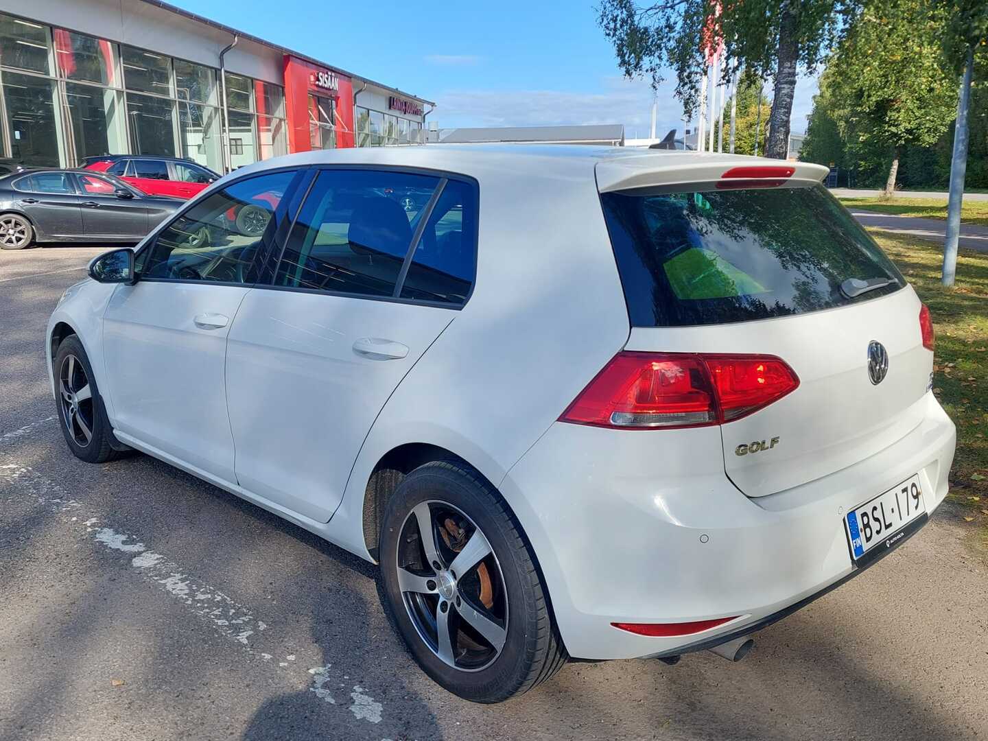 VOLKSWAGEN Golf 2015