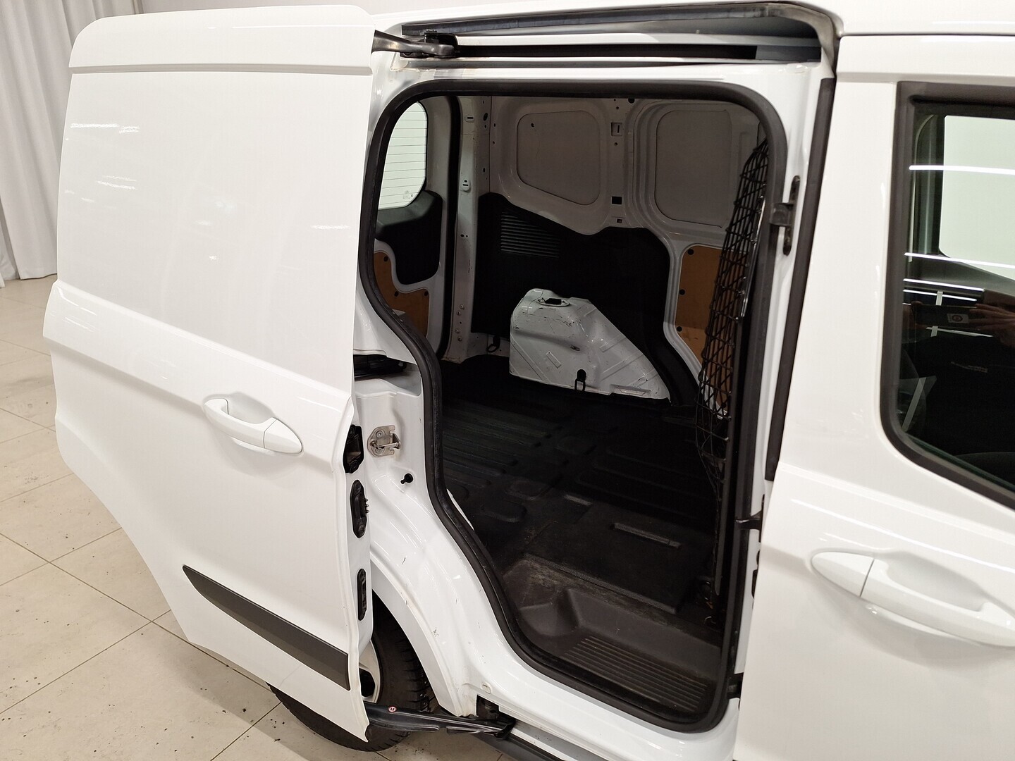 FORD Transit Courier 2015
