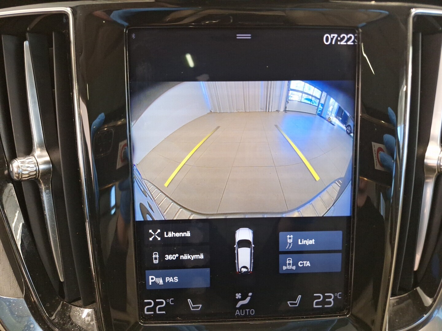 VOLVO V60 2019