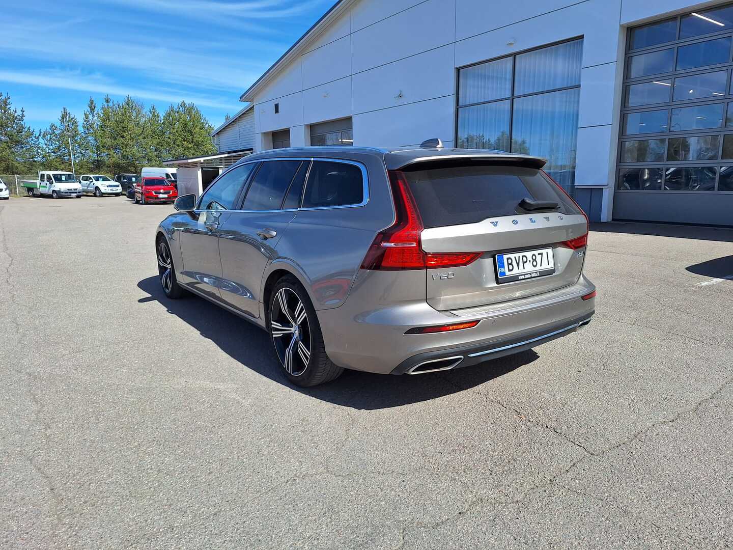 VOLVO V60 2019