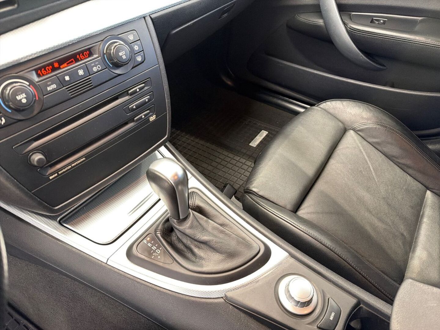 BMW 130 2007