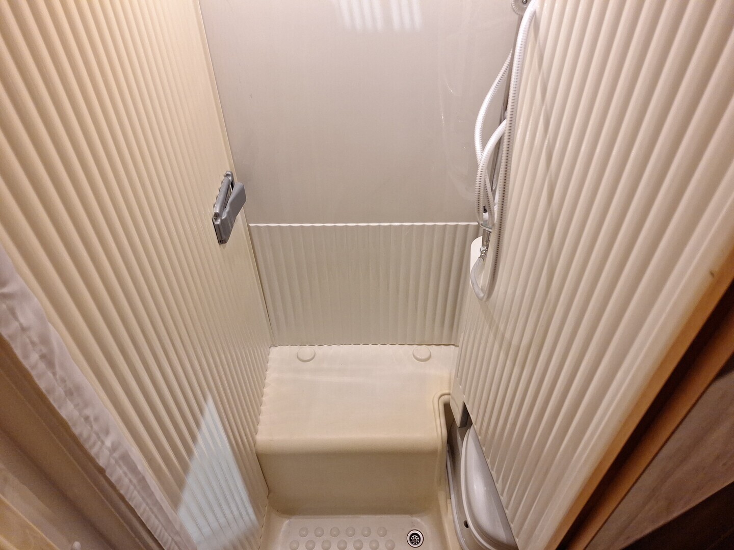 DETHLEFFS Globe S 2012