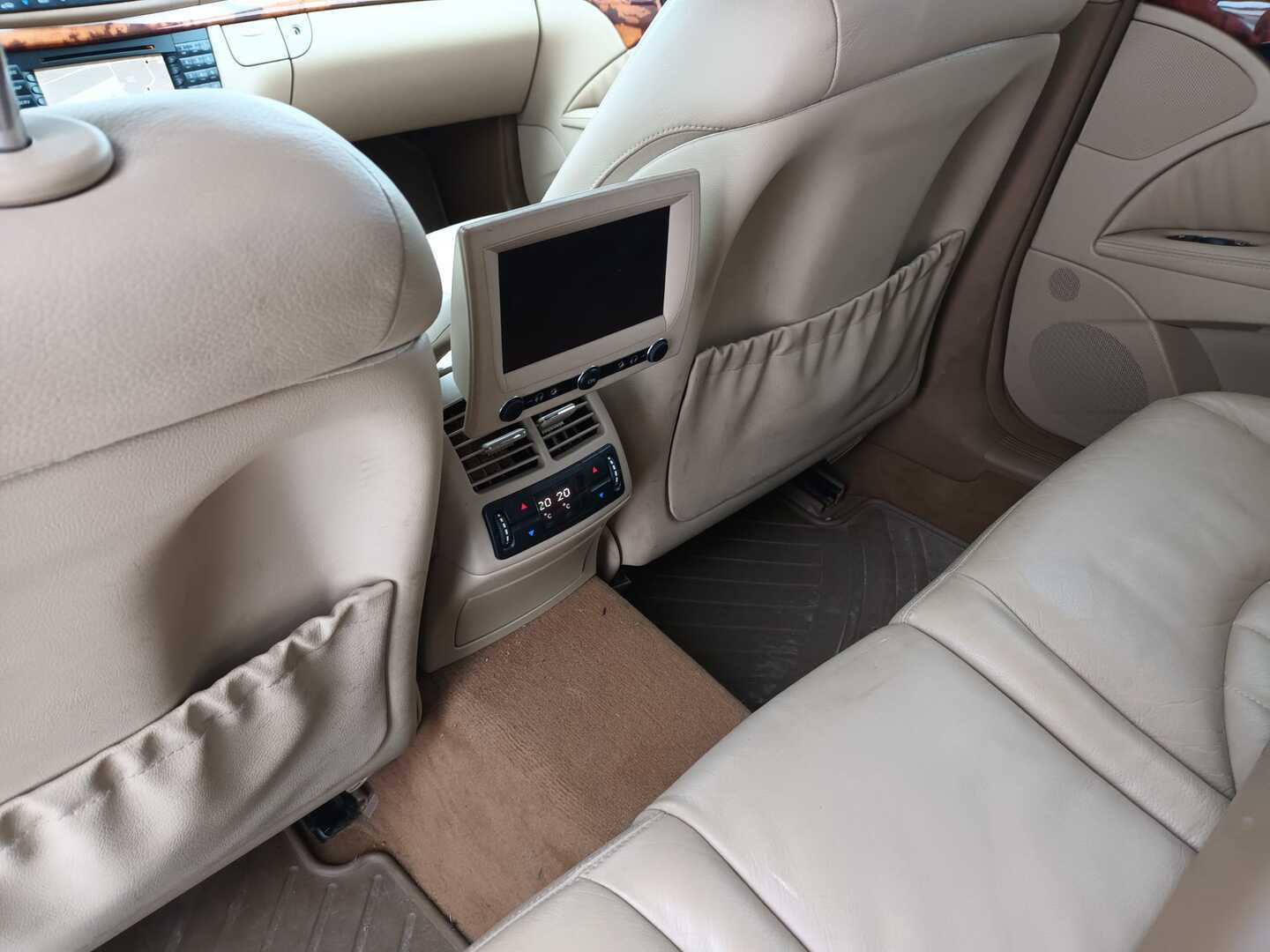 MERCEDES-BENZ E 2008