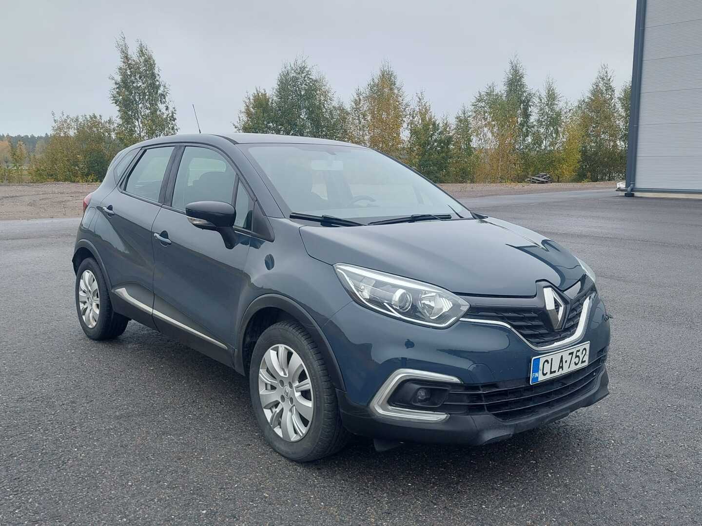 RENAULT Captur 2018